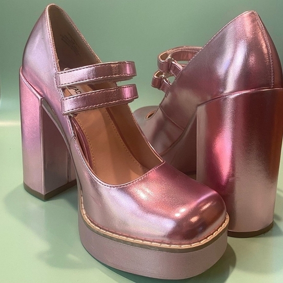 [Steve Madden] Twice Mary Jane Metallic Pink Platform Pumps Women's Sz 6.5 - Picture 1 of 5